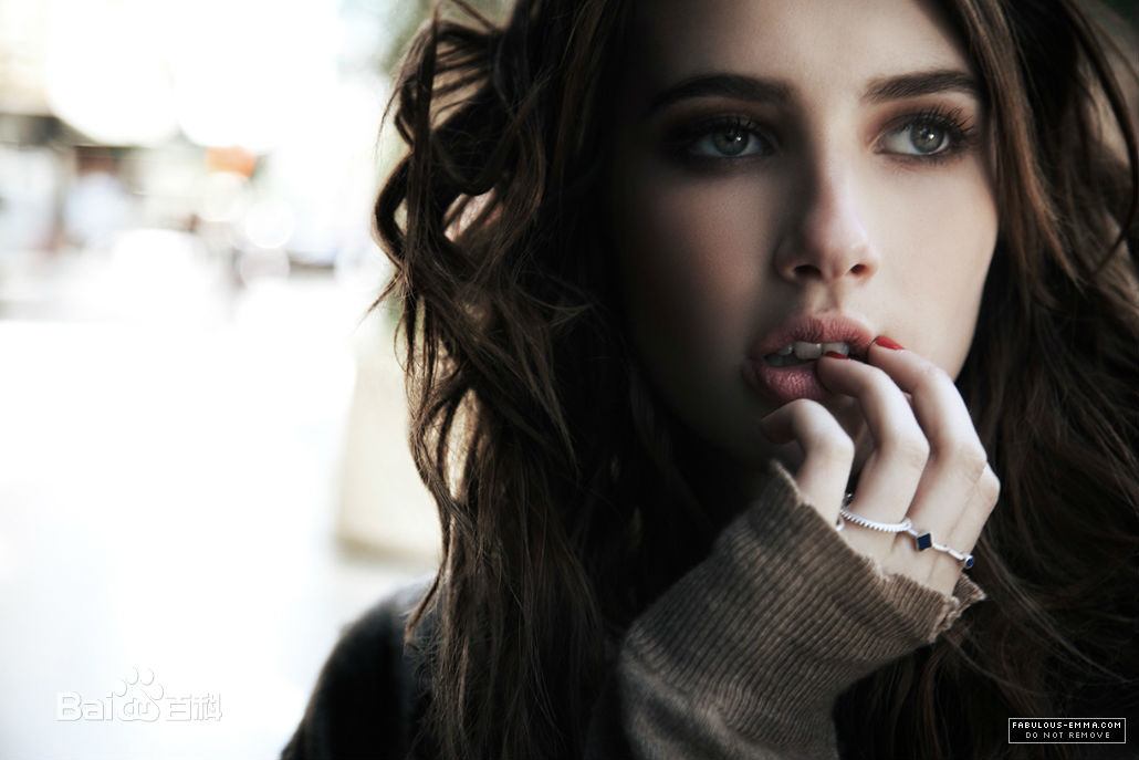 高清艾玛·罗伯茨(Emma Roberts)性感图片