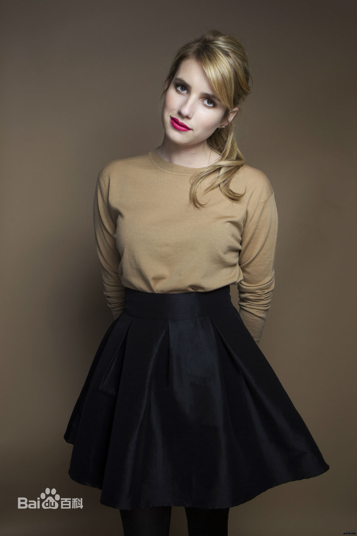 高清艾玛·罗伯茨(Emma Roberts)性感图片