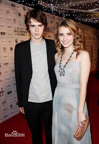 高清艾玛·罗伯茨(Emma Roberts)精彩图册