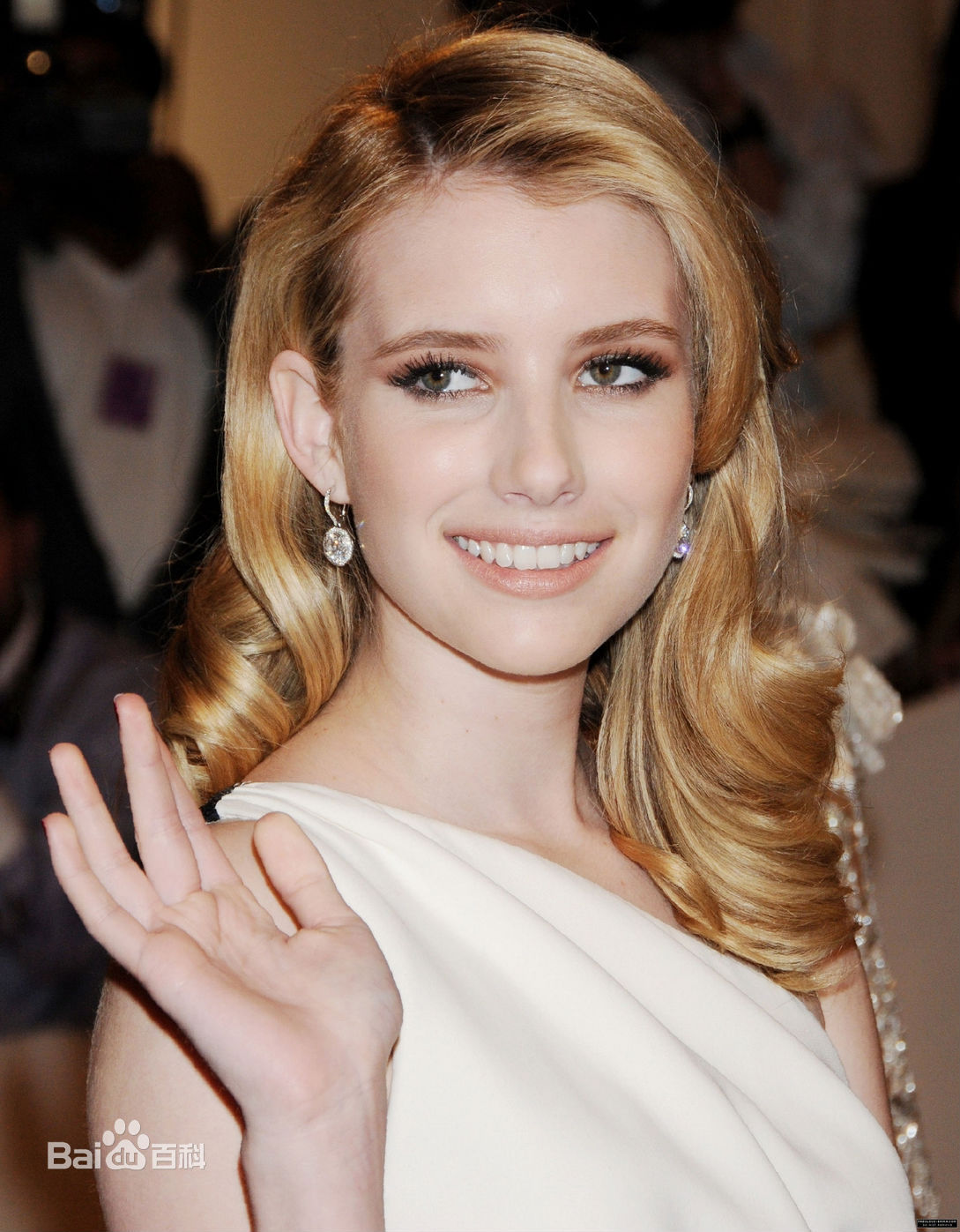 精选艾玛·罗伯茨(Emma Roberts)精彩图册