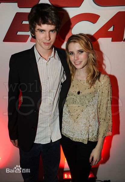 高清艾玛·罗伯茨(Emma Roberts)精彩图册