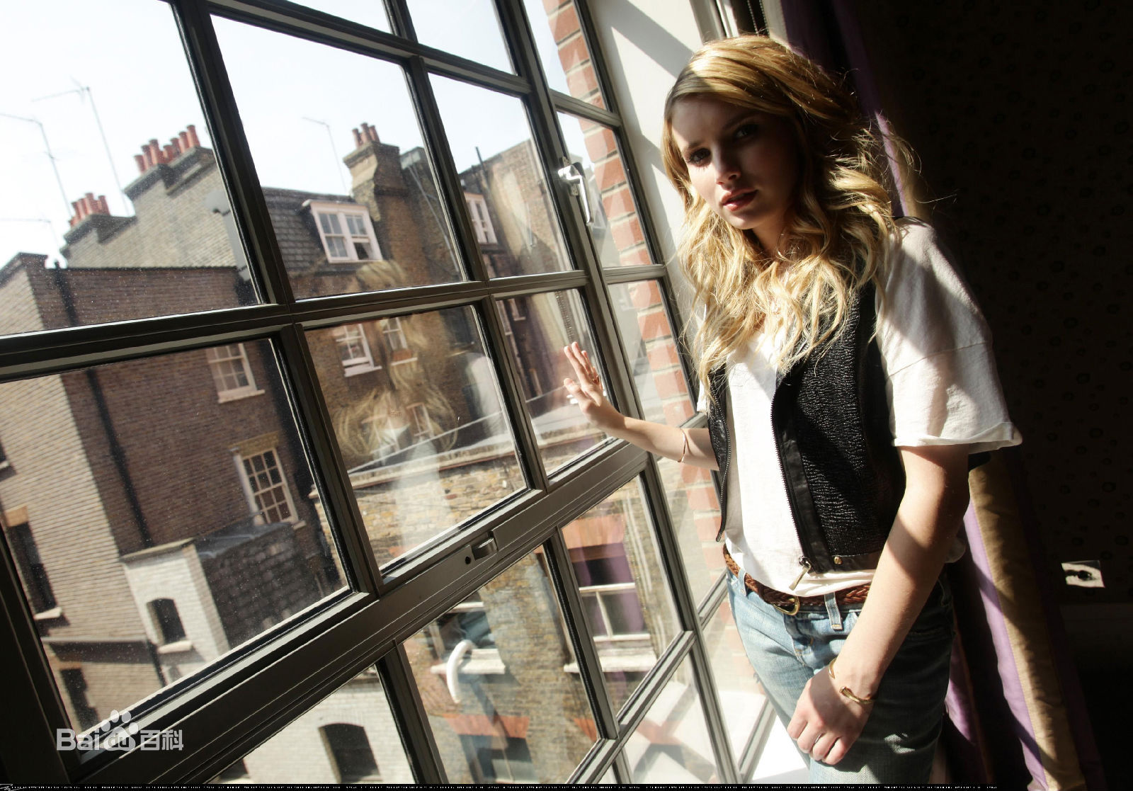 高清艾玛·罗伯茨(Emma Roberts)精彩图册