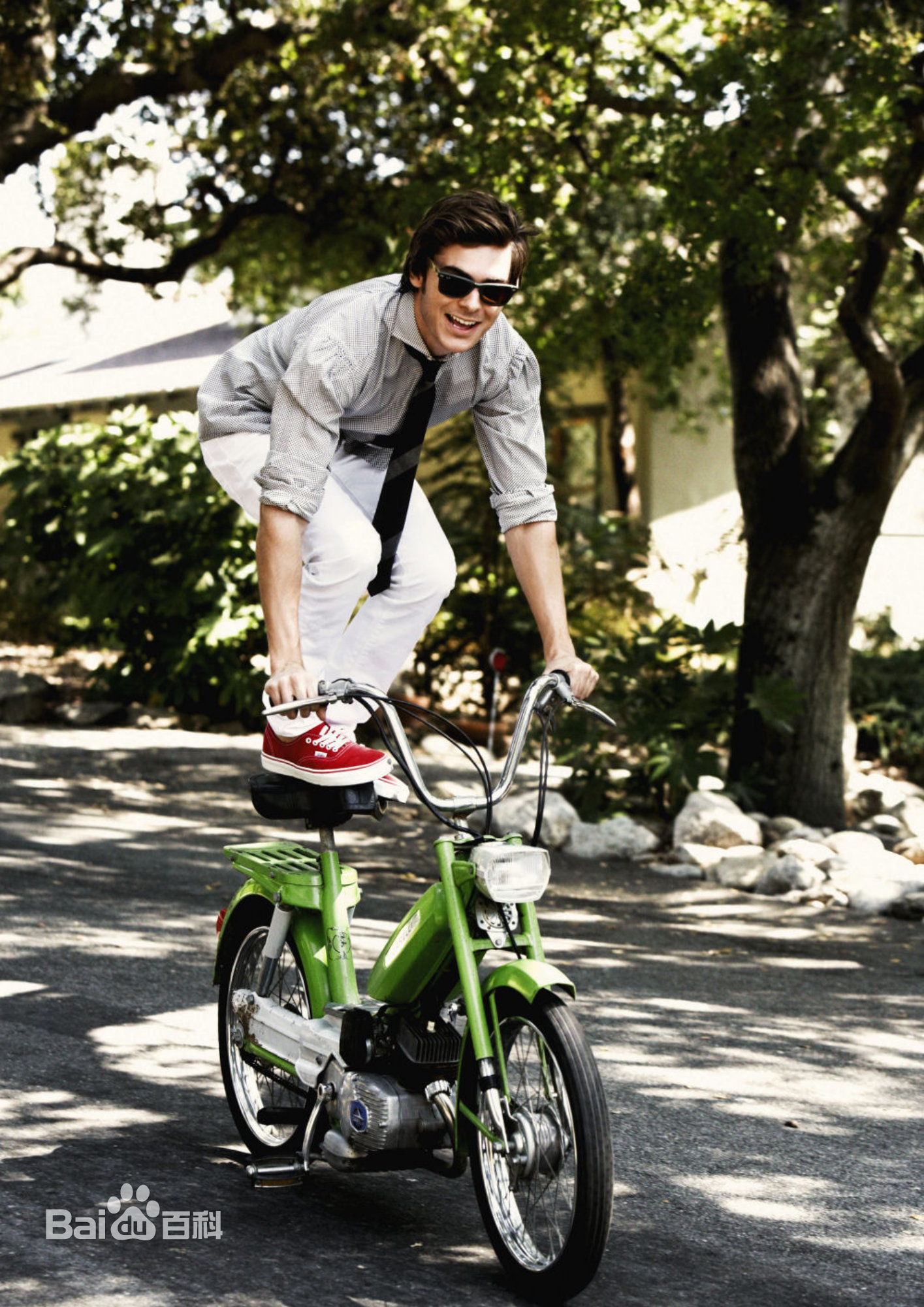 最新扎克·埃夫隆(Zac Efron)精彩图册