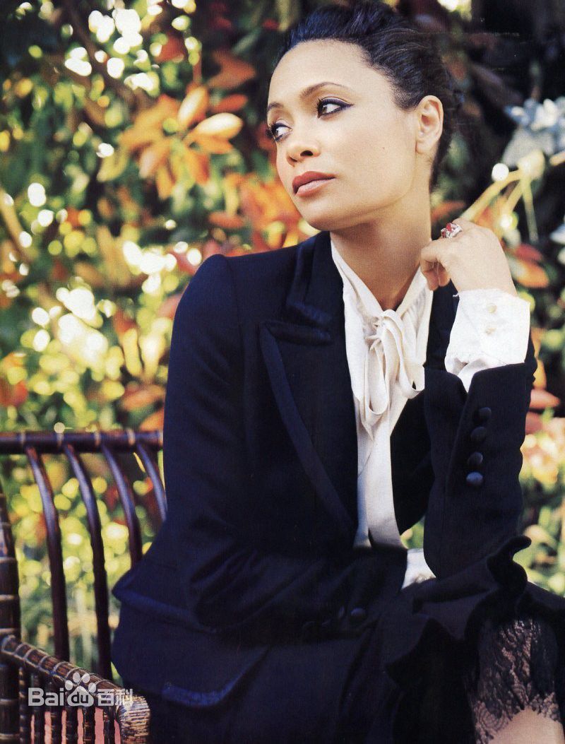 桑迪·牛顿、坦迪·牛顿(Thandie Newton)桑迪图片图集