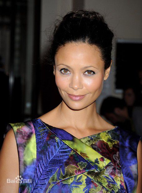 桑迪·牛顿、坦迪·牛顿(Thandie Newton)精彩图册
