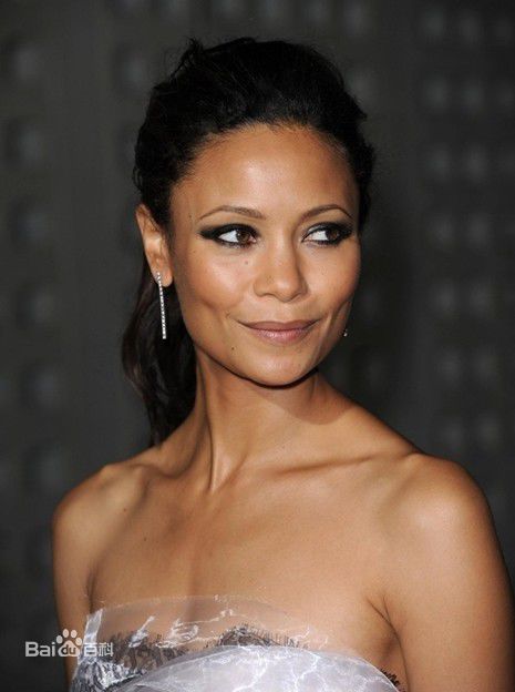 桑迪·牛顿、坦迪·牛顿(Thandie Newton)精彩图册
