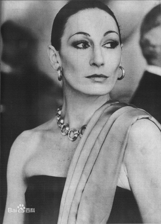 安吉利卡·休斯顿(Anjelica Huston)安杰丽卡·休斯顿精彩图册