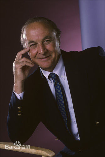 最新罗伯特·劳吉亚(Robert Loggia)性感图片