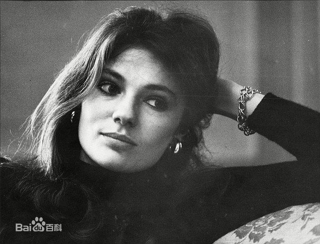 杰奎琳·比塞特(Jacqueline Bisset)前后照片