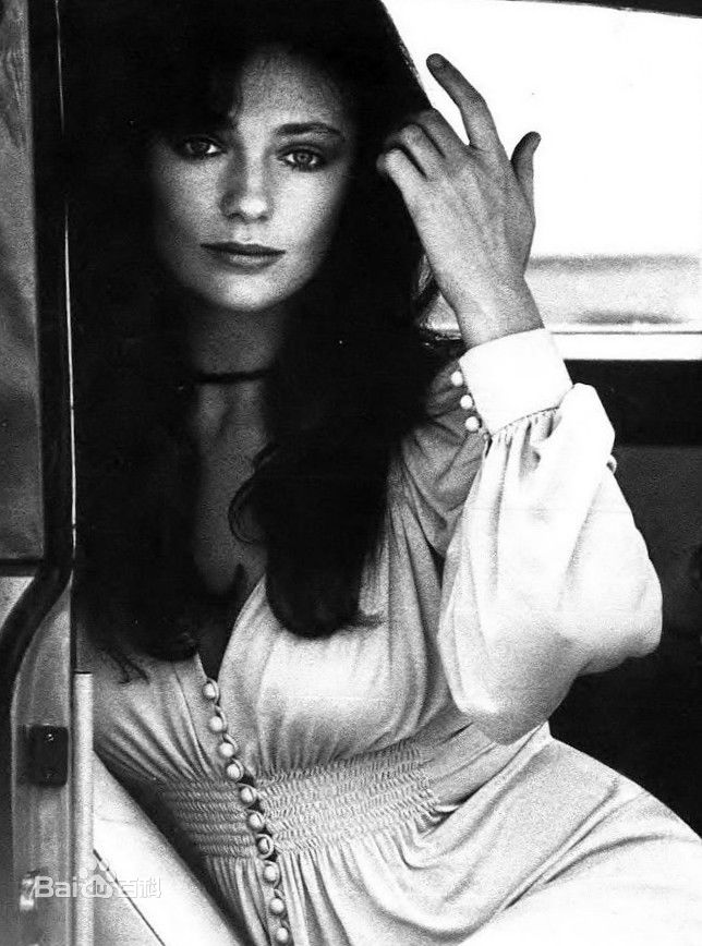 杰奎琳·比塞特(Jacqueline Bisset)前后照片
