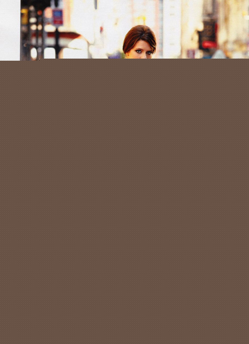 最新米莎-巴顿(Mischa Barton（Mischa Anne Marsden Barton）)米莎·巴顿精彩图册