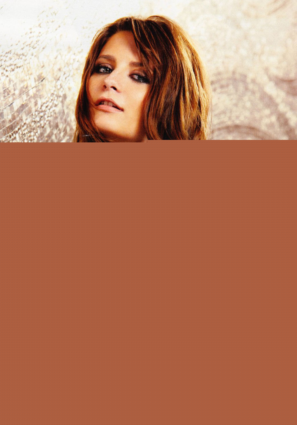 最新米莎-巴顿(Mischa Barton（Mischa Anne Marsden Barton）)米莎·巴顿精彩图册