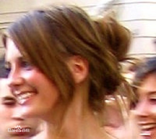 最优质米莎-巴顿(Mischa Barton（Mischa Anne Marsden Barton）)生活照