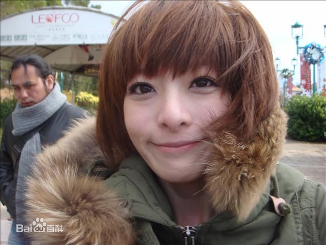 李依瑾(Egin)生活照片前后照片