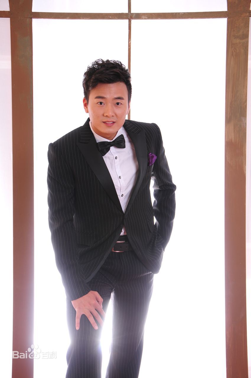 张志宏(zhangzhihong)现代造型素颜照相册