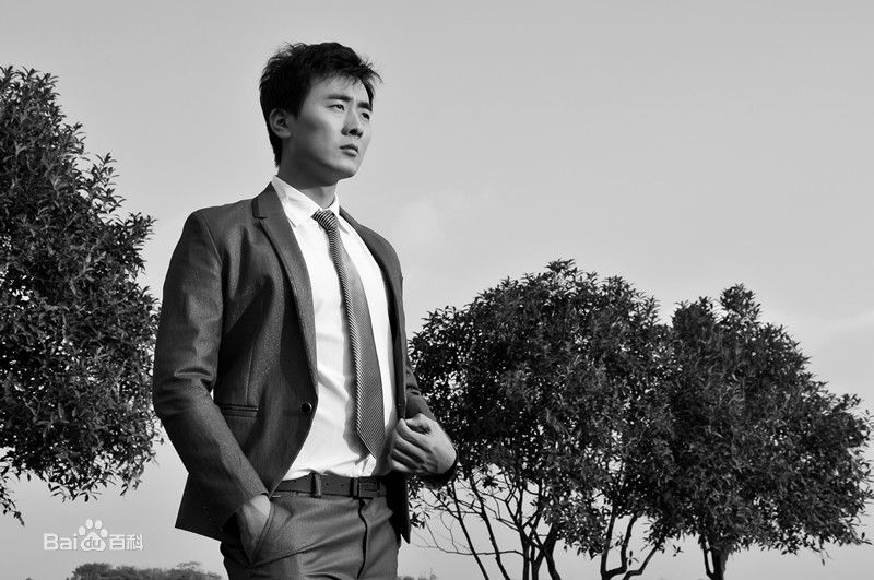 张志宏(zhangzhihong)现代造型素颜照相册