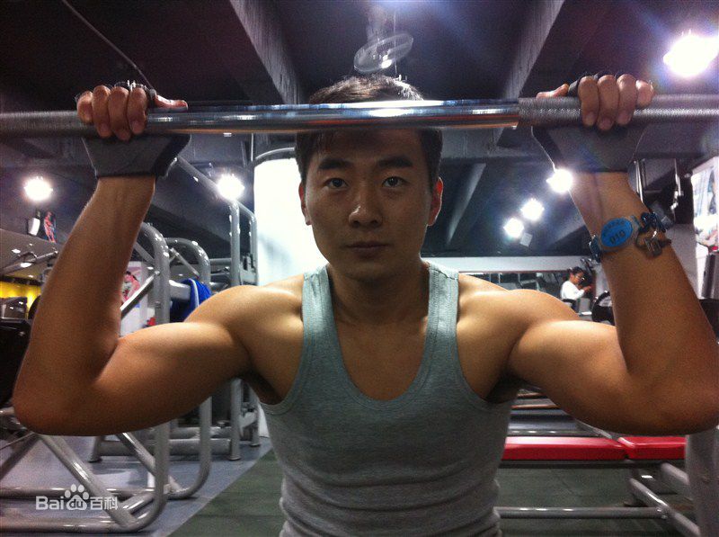 张志宏(zhangzhihong)现代造型素颜照相册