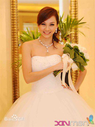 精选傅芳玲(英文名：Lynn Poh)