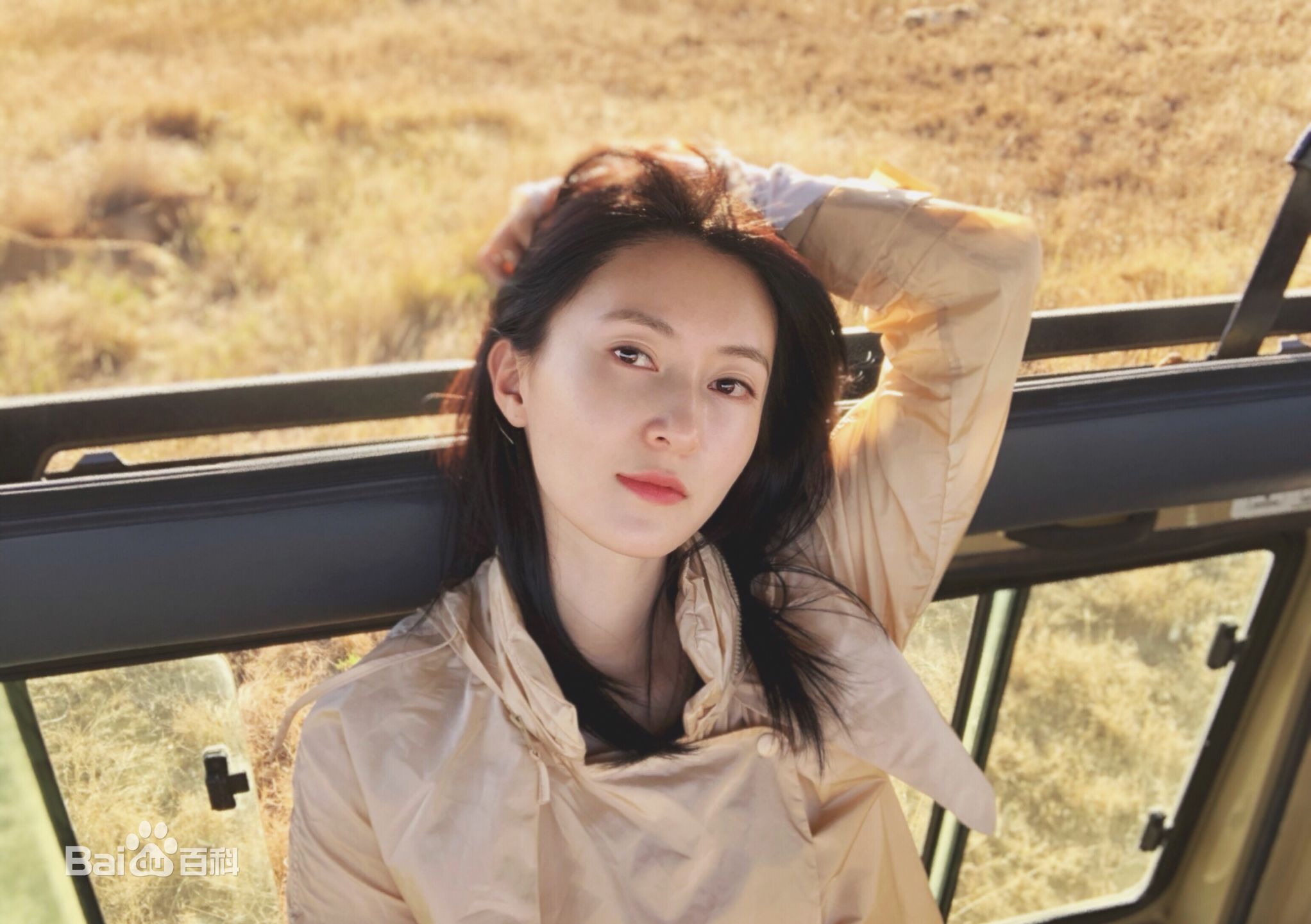 刘璐(Deer)最新图集万佳直播吧