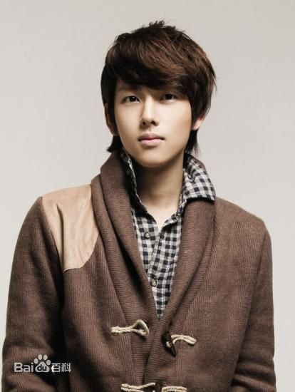 任时完(Yim Si Wan)专辑宣传图壁纸壁纸