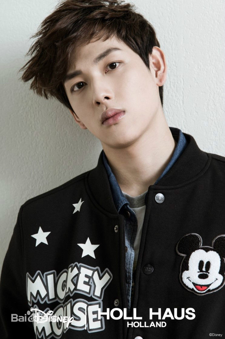 精选任时完(Yim Si Wan)