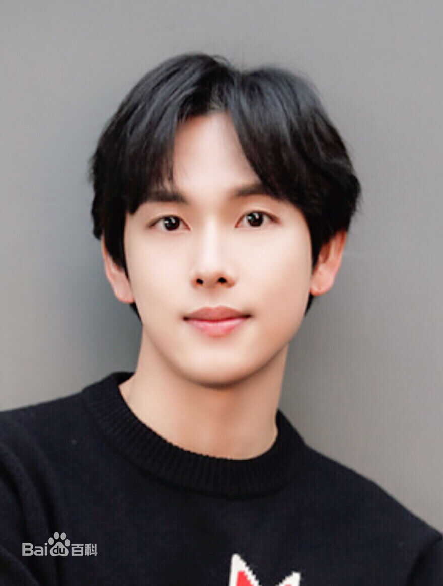 任时完(Yim Si Wan)词条图册壁纸壁纸