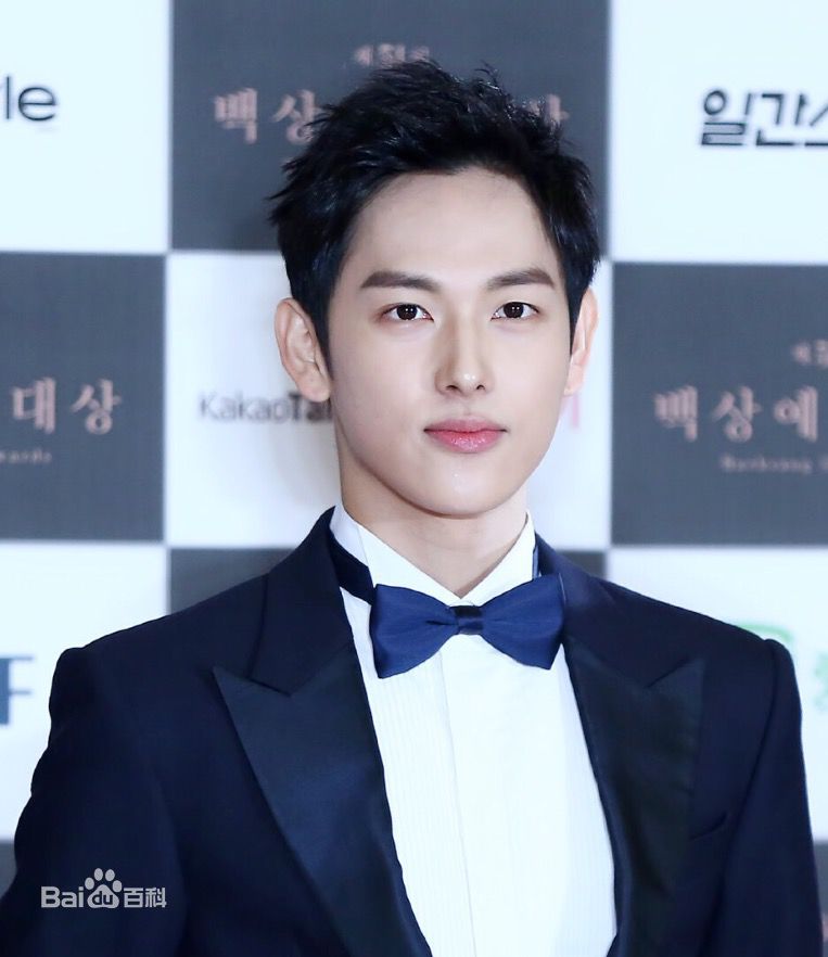 任时完(Yim Si Wan)词条图册壁纸壁纸