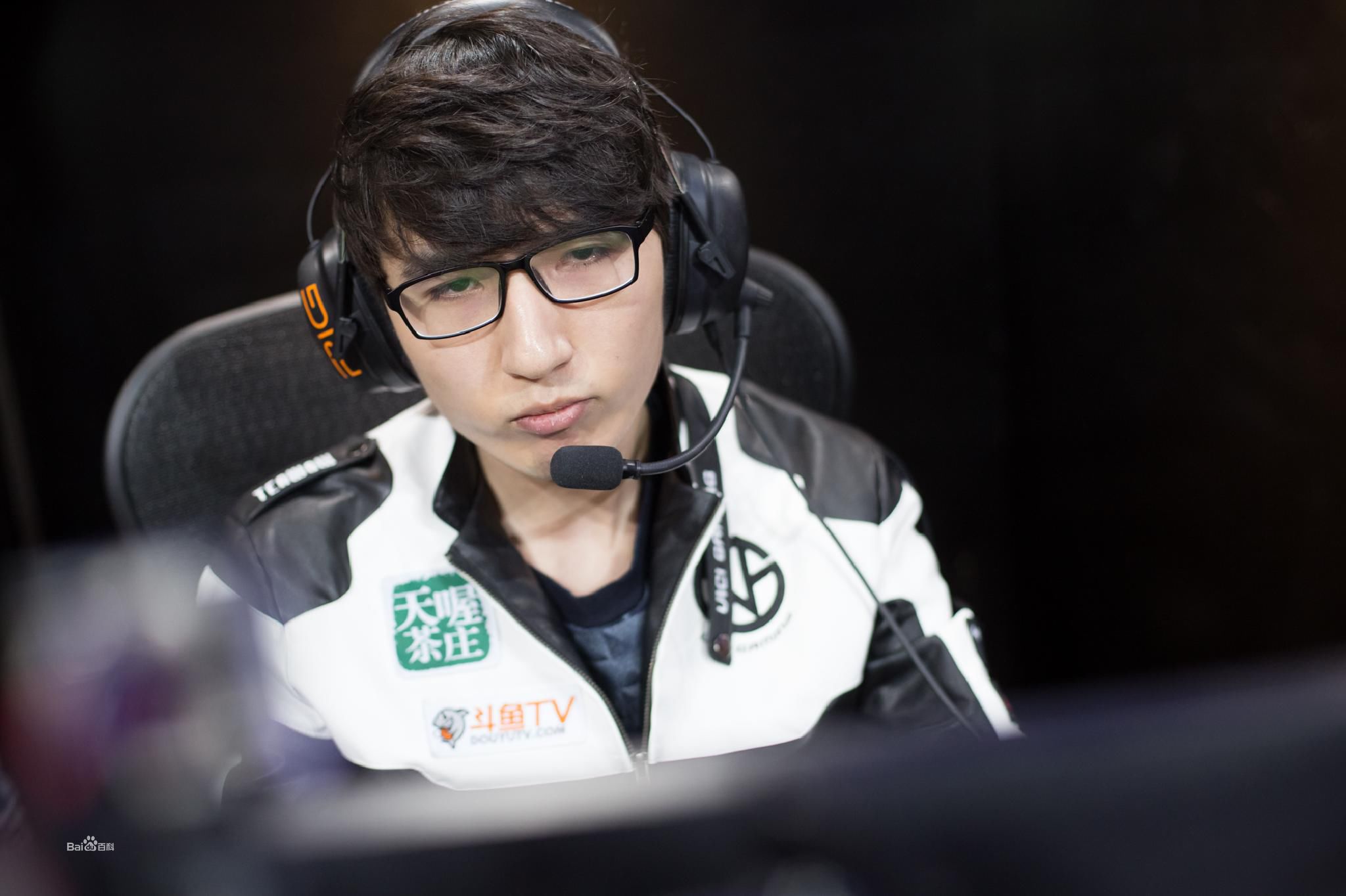 李知勋(（Lee Ji-hoon）)VG时期图片图册