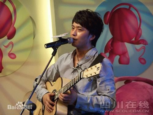 吕柯憬人物图册生活照相册