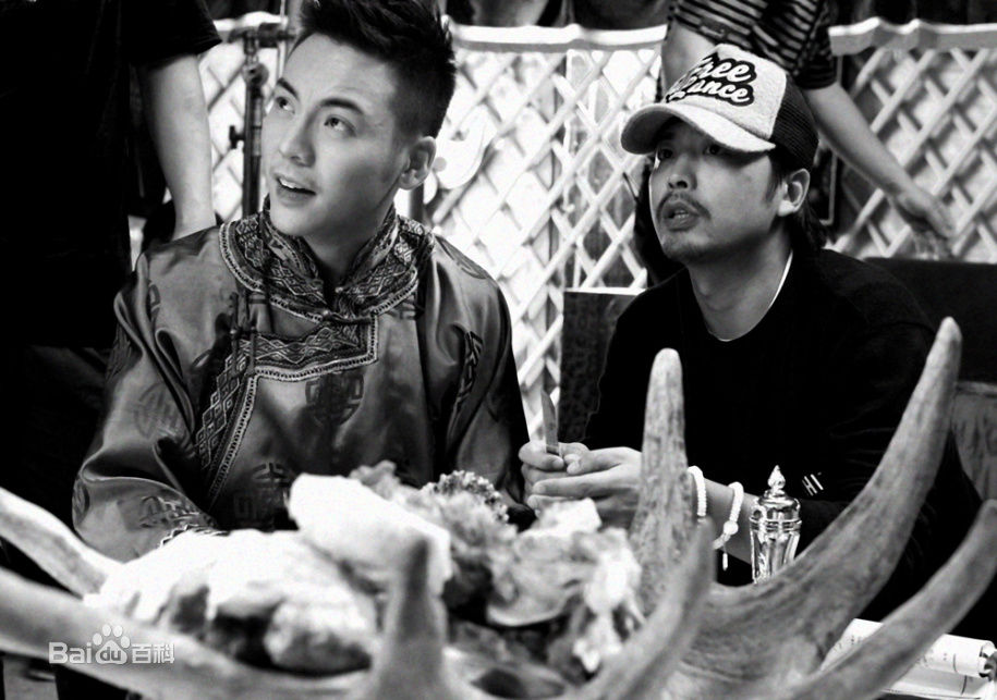 吕柯憬工作照素颜照相册