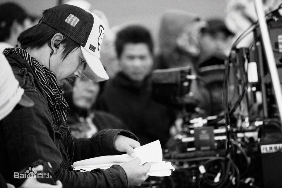 吕柯憬工作照素颜照相册