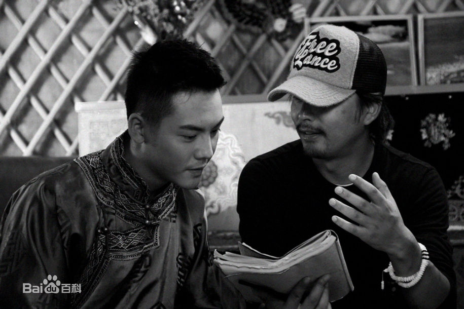 吕柯憬工作照素颜照相册