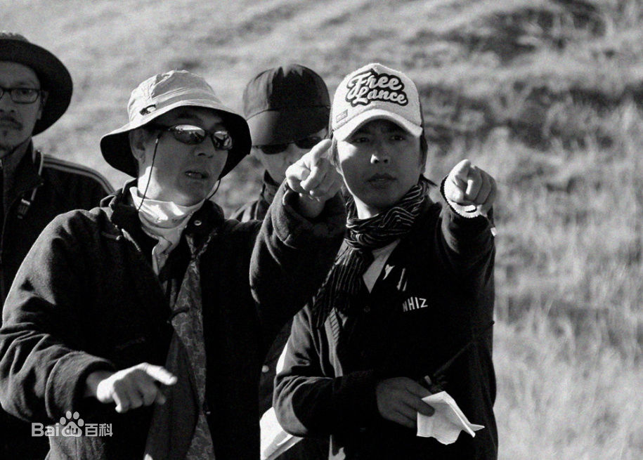 吕柯憬工作照素颜照相册