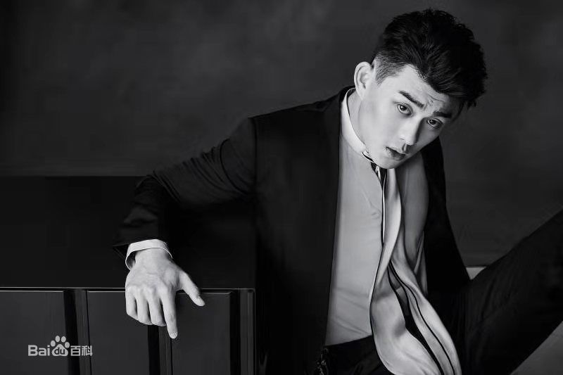 最优质刘润南生活照