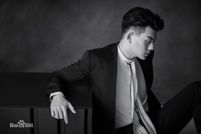 最优质刘润南生活照