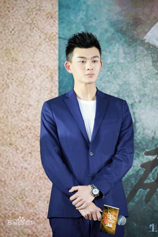 最优质刘润南生活照