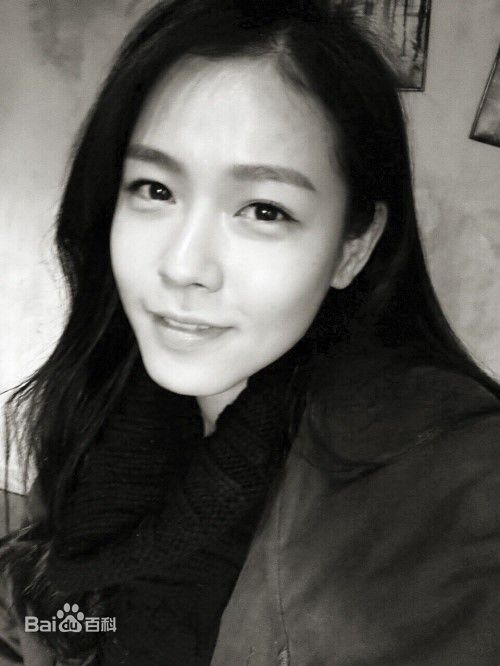 景收真(Kyong Soo Jin)生活照