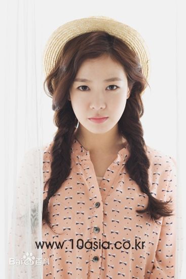 景收真(Kyong Soo Jin)生活照