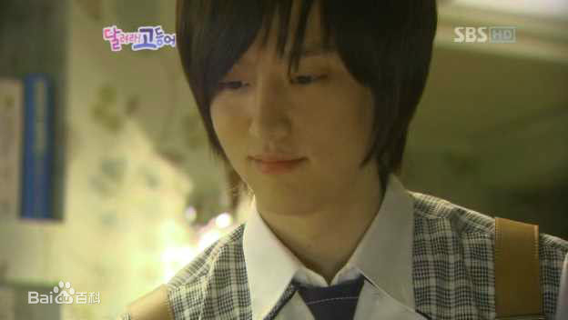 权律( KwonYul)早期作品奔跑吧鲭鱼不良丈夫大王世宗壁纸壁纸