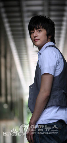 权律( KwonYul)早期作品奔跑吧鲭鱼不良丈夫大王世宗壁纸壁纸