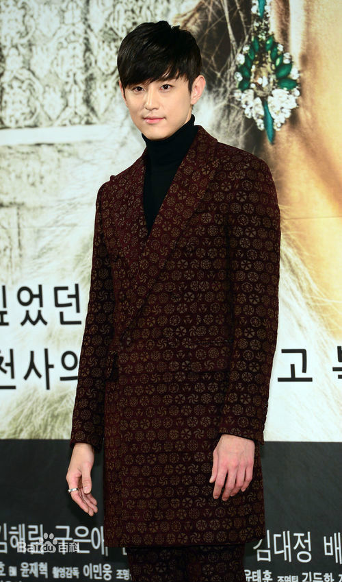 权律( KwonYul)出演电视剧2:天上女子前后照片