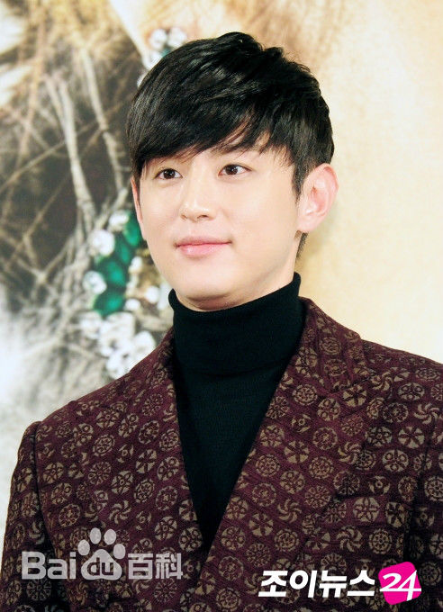 权律( KwonYul)出演电视剧2:天上女子前后照片