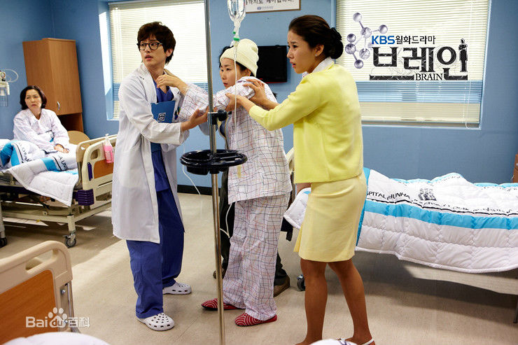 权律( KwonYul)出演电视剧1壁纸壁纸