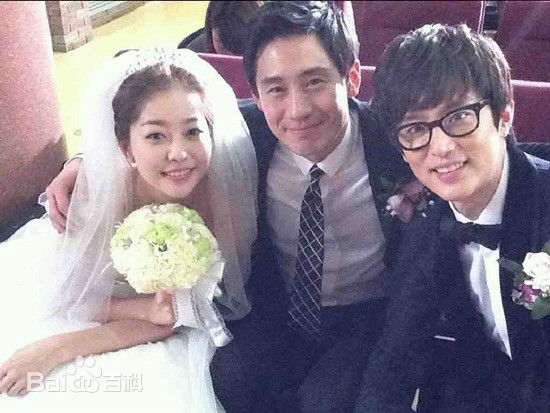 权律( KwonYul)出演电视剧1壁纸壁纸