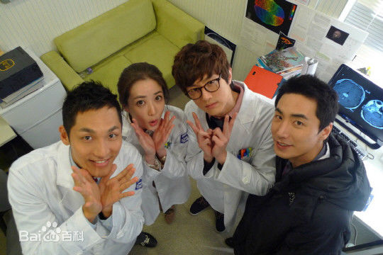 权律( KwonYul)出演电视剧1壁纸壁纸