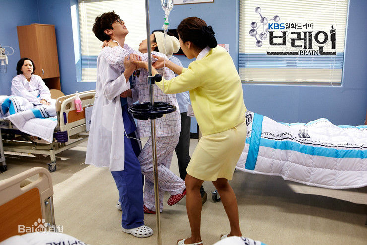 权律( KwonYul)出演电视剧1壁纸壁纸