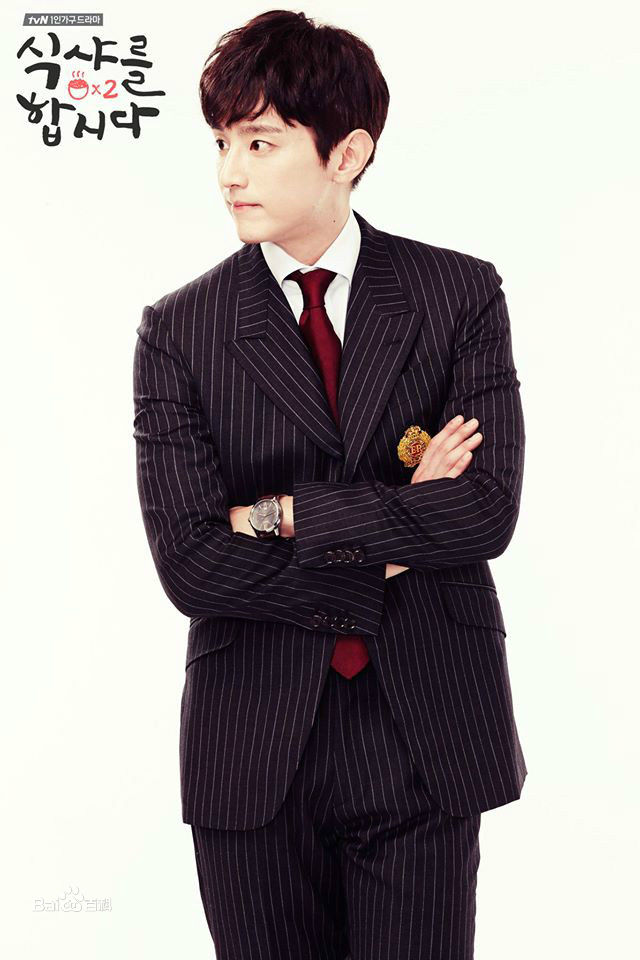 权律( KwonYul)出演电视剧一起吃饭吧2性感图片图集