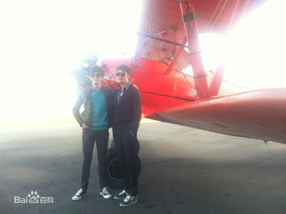 权律( KwonYul)--Real mate in Austria素颜照相册