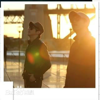 权律( KwonYul)--Real mate in Austria素颜照相册