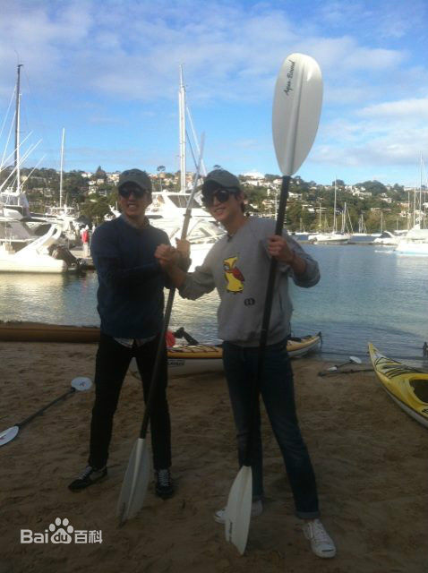 权律( KwonYul)--Real mate in Austria素颜照相册